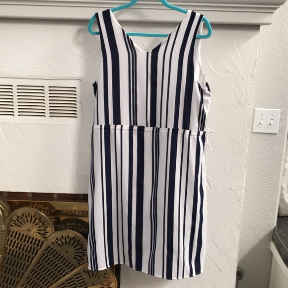 Sophie Rue navy stripe dress side ties to cinch - Picture 3 of 4